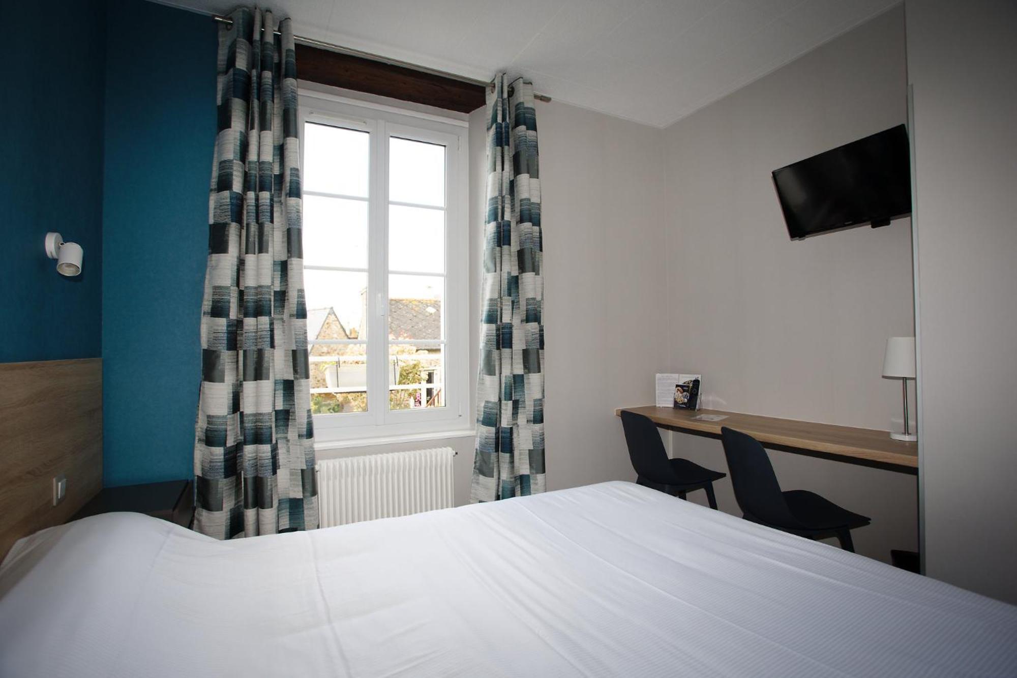 Contact Hotel - Hotel Le Lion D'Or Lamballe Exteriér fotografie
